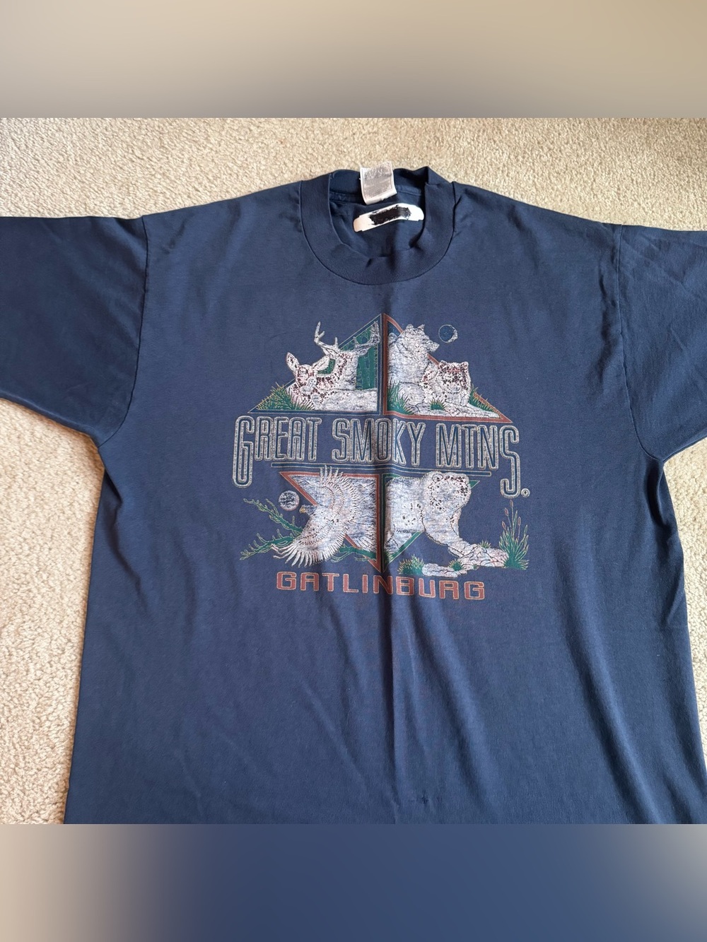 Vintage 90s Great Smoky Mountains National Park Gatlinburg T-Shirt Wildlife